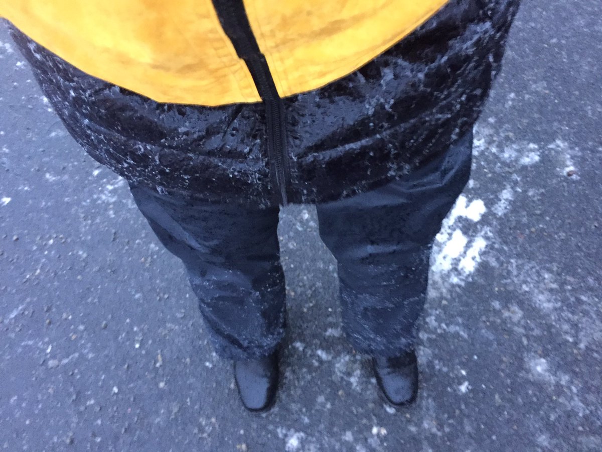 RachRafanelli's tweet image. Uh oh ... im turning into a popsicle 😬 @AshleyKorslien @KGWRodHill @BrendaBraxton8   #kgwweather