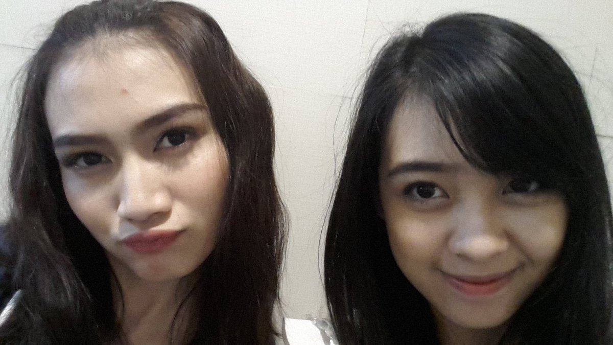 MelodyLaksani tweet picture