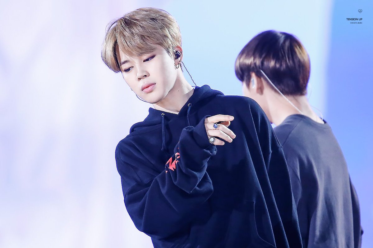 sokowicz's tweet photo. [HQ PIC] 160907 Pyeongchang Winter Olympics Concert
#방탄소년단 #지민 #JIMIN
© tensionup_1013 https://t.co/m51ZpVVzv1