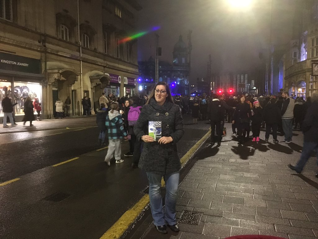 JenLGilmour's tweet photo. @gilbster1000 @Bbrilliantbooks @JenMedBkReviews couldn't resist a snap at the closing event for #inwithabang last night @2017Hull https://t.co/VHIo4ua7qx