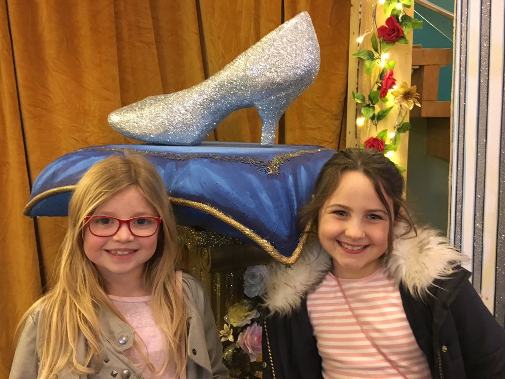 angabout's tweet image. #LTHPanto Erin &amp;amp; Hannah loving Cinderella. Go team Springs!