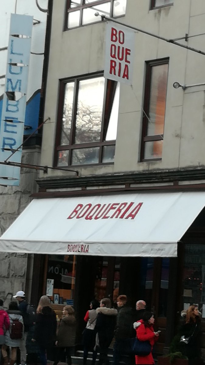 Relicatessen's tweet photo. Ep! Nova York té la seva pròpia Boqueria!! 😉 @la_boqueria @Relicatessen #nyc #bar #tapasnyc #tapas #jamon #Food https://t.co/AKKhXSIibq