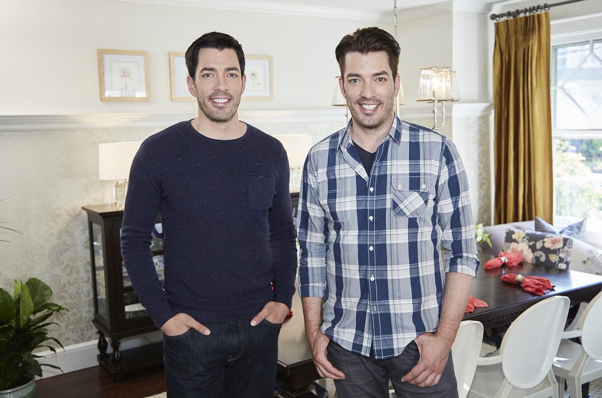 Property Brothers (@PropertyBrother) on Twitter photo 2017-01-08 18:30:50 #...