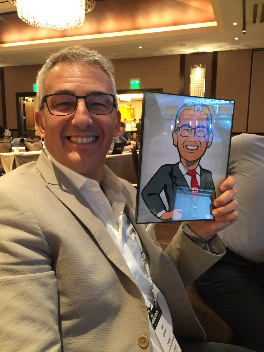 AnneBourgeois's tweet photo. @fortijoe ... you look terrific 😀@B_Maigret @SilviaGaspari https://t.co/reC66eDWF3