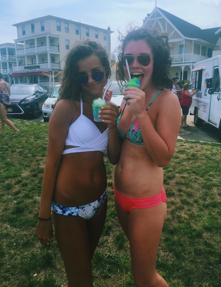 carsonwhiteman's tweet photo. happy birthday! @brooklynbordano thank u for never failing to make me laugh 💓 lubbock is gaining a real gem w you :))) #wreckem https://t.co/HZWBrqMVd2