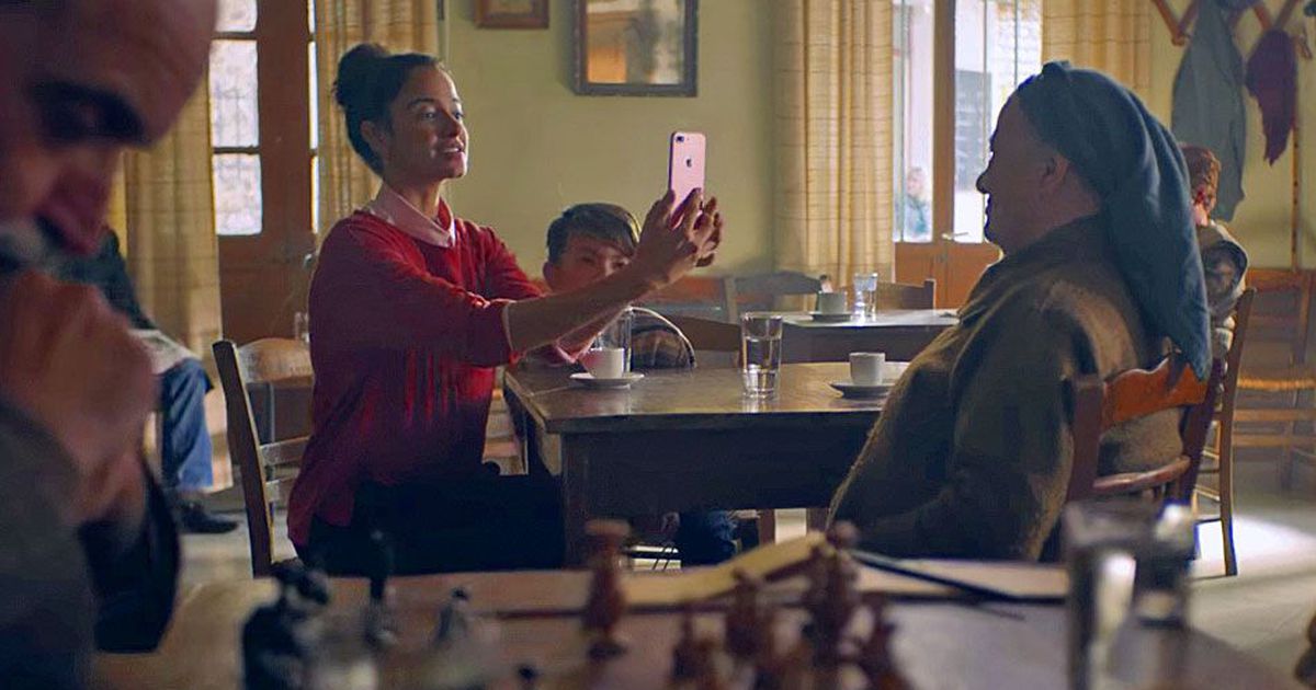 iPhone commercial or foreign indie film? Apple gets artsy with new ad. dlvr.it/N3tgGW