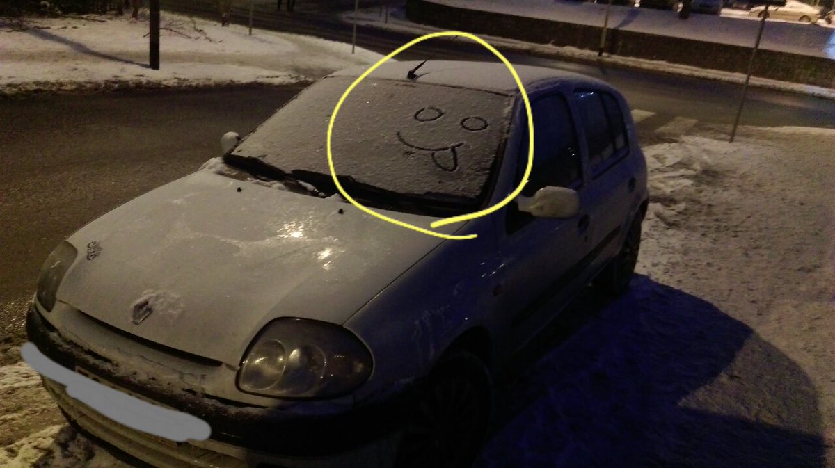 SzczecinMoto's tweet photo. Się kurwa artysta graficiarz znalazł
I to na moim cudzie!!!
😠 https://t.co/4yB8LKPTdO