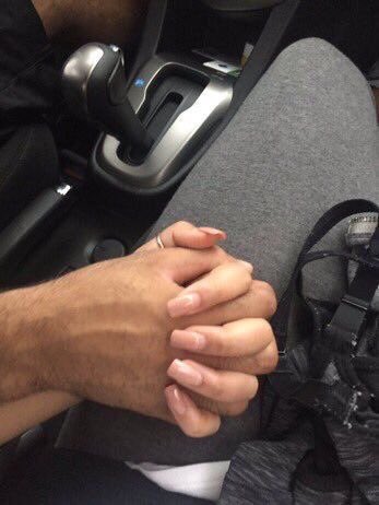 be_problems's tweet image. "Stop acting like that or else we won't get food"  😤🍔😁