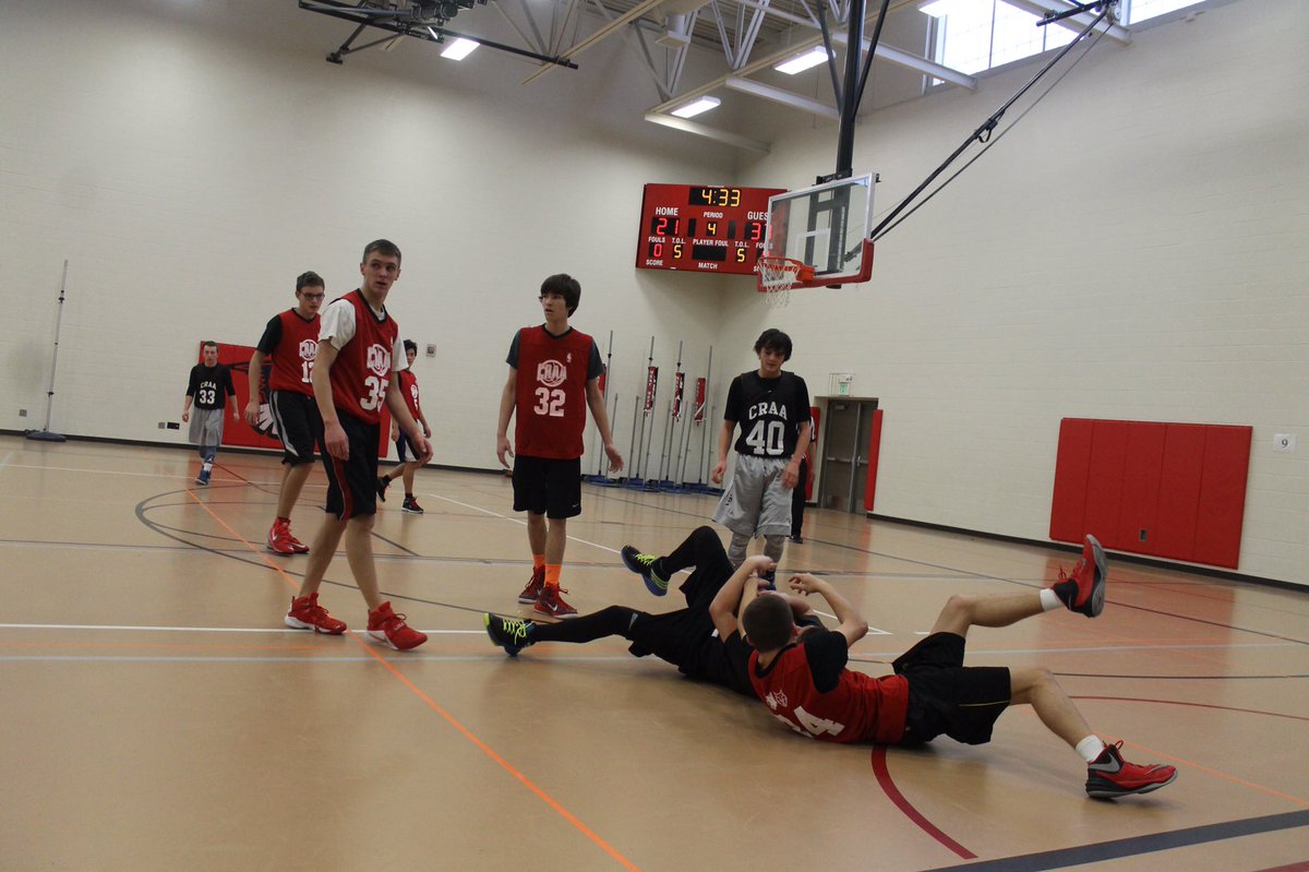 dAbboisbball's tweet photo. Now this is the type of hustle plays we like to see!! Seth Miller schooling these kids with hard work, hustle, and determination 💪🏼😤 https://t.co/4Dbhg7WpPH