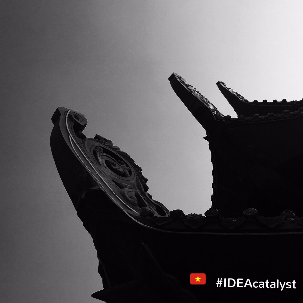 IdeaCatalyst1's tweet photo. #Buddha #AwesomeTravel only with #TrangHanoiGuide #DayTrip #Hanoi #Pagoda
#BaiDinh
#Vietnam #travel #Asia #PoNgAtravel #TenYearEdition https://t.co/06NqJrendY