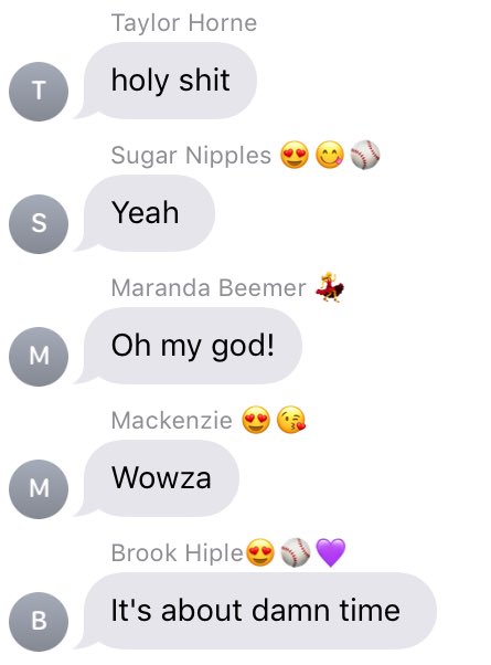 abigaillrose's tweet photo. When you send some deep shit to the group message @MikaylaGray7 @_brookH @1975tayy_ @mackwhitman @marandabeemer https://t.co/O4GiwIy3uy
