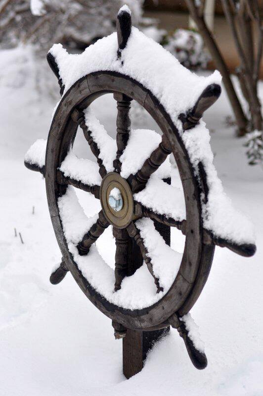 MagellanCS's tweet image. Due to road poor conditions and freezing temperatures, Magellan will be closed,tomorrow,January 9, 2017. Stay safe and warm! #schoolclosings