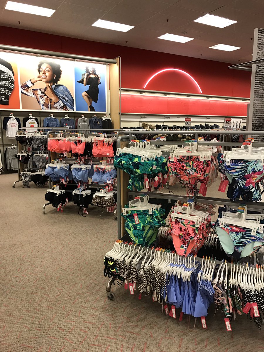 76gretchen's tweet image. A little reworking in the front and finished the remaining shop #done #vmtl #TargetStyle @JenieBrisson #shadeandshore #swim