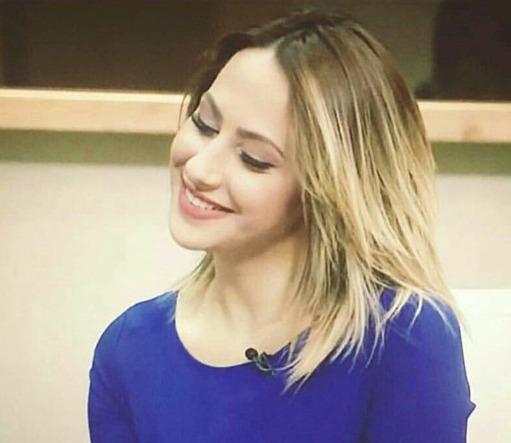 esradiyorkii's tweet photo. Salın taga guzelimiiiii yansın buralar SensizOlmaz RabiaKaraca https://t.co/nbQTNU6VFL