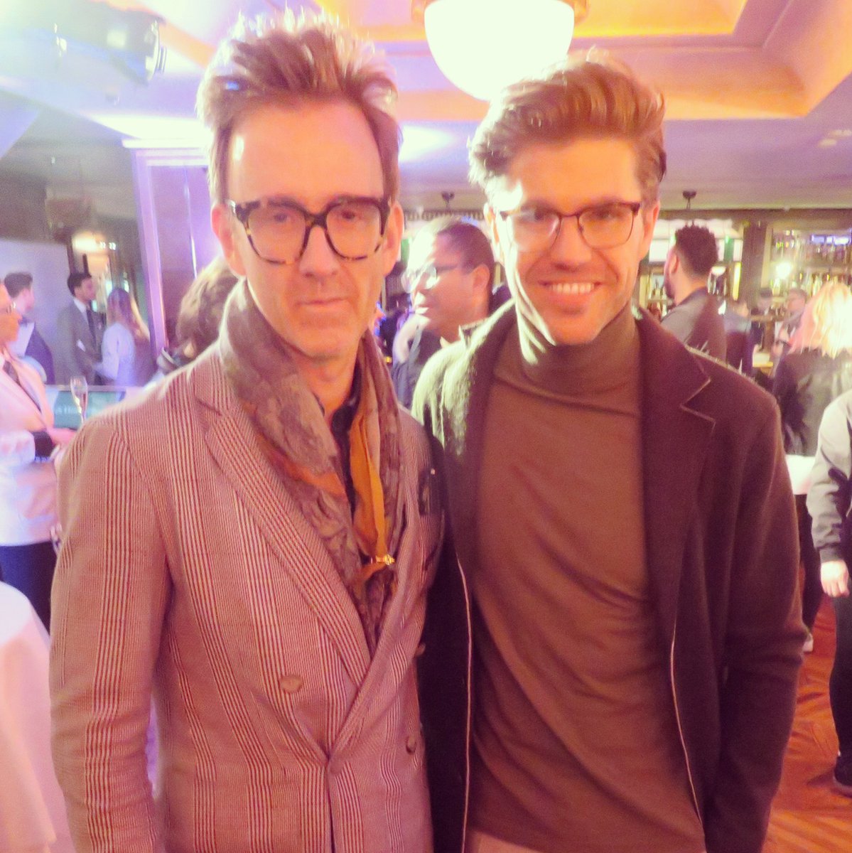 stephenmahoneym's tweet photo. #Mypix #WindSwept #Hair #men @StyleAndError & @Darrenken at @Chester_Barrie #menswear #AW17 #presentation #SafeClothes with #hint #Fashion https://t.co/mTsIXcC20I