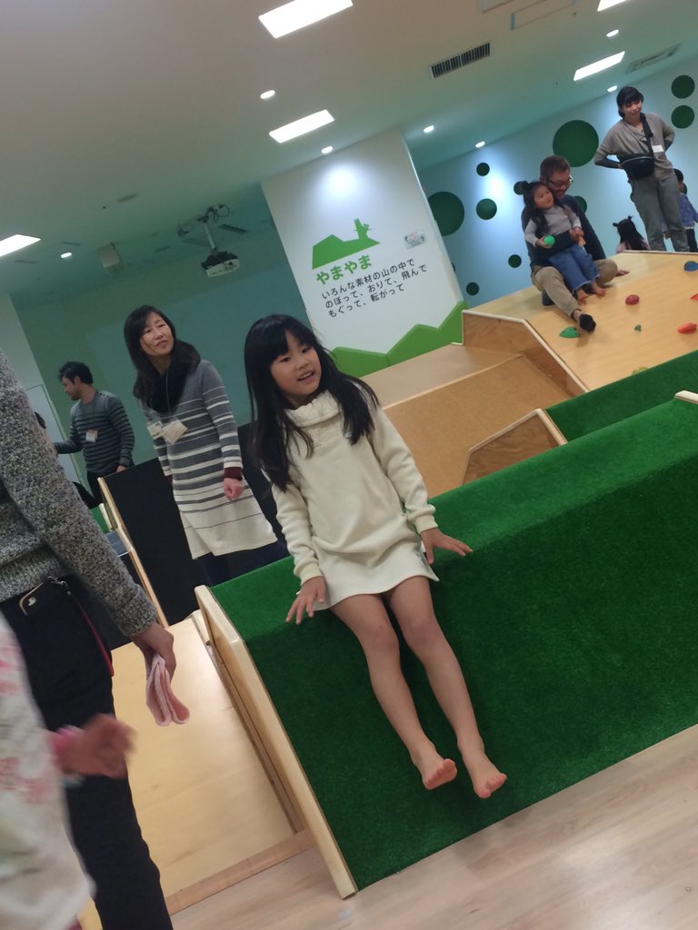 Shion 今日は なんばパークス内 コドモニア へ 色んな遊び場があり めっちゃ楽しー T Co Gcukq6k2b7 Twitter