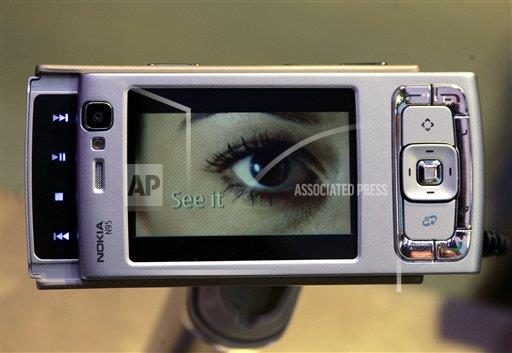 mcwm's tweet photo. From CES 2007: this is what Apple’s competition was doing when it introduced the iPhone at Macworld the same week https://t.co/w8FOfPNkAK