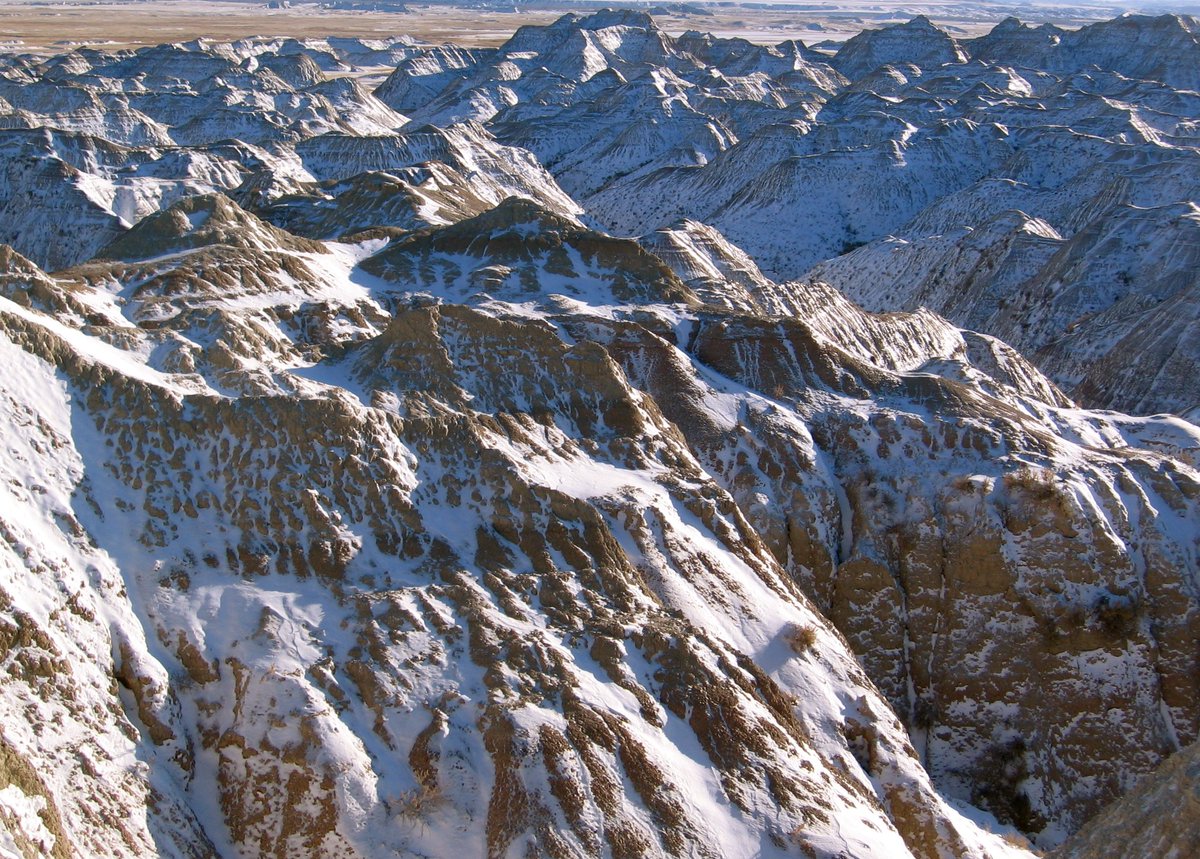 BadlandsNPS's tweet photo. “What good is the warmth of summer, without the cold of winter to give it sweetness.” ― John Steinbeck https://t.co/emJMCvMl15