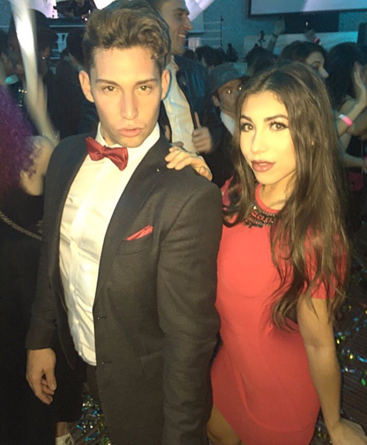 JoshuaStanbury's tweet photo. Happy New Year #excited https://t.co/0qW9QecWRg
