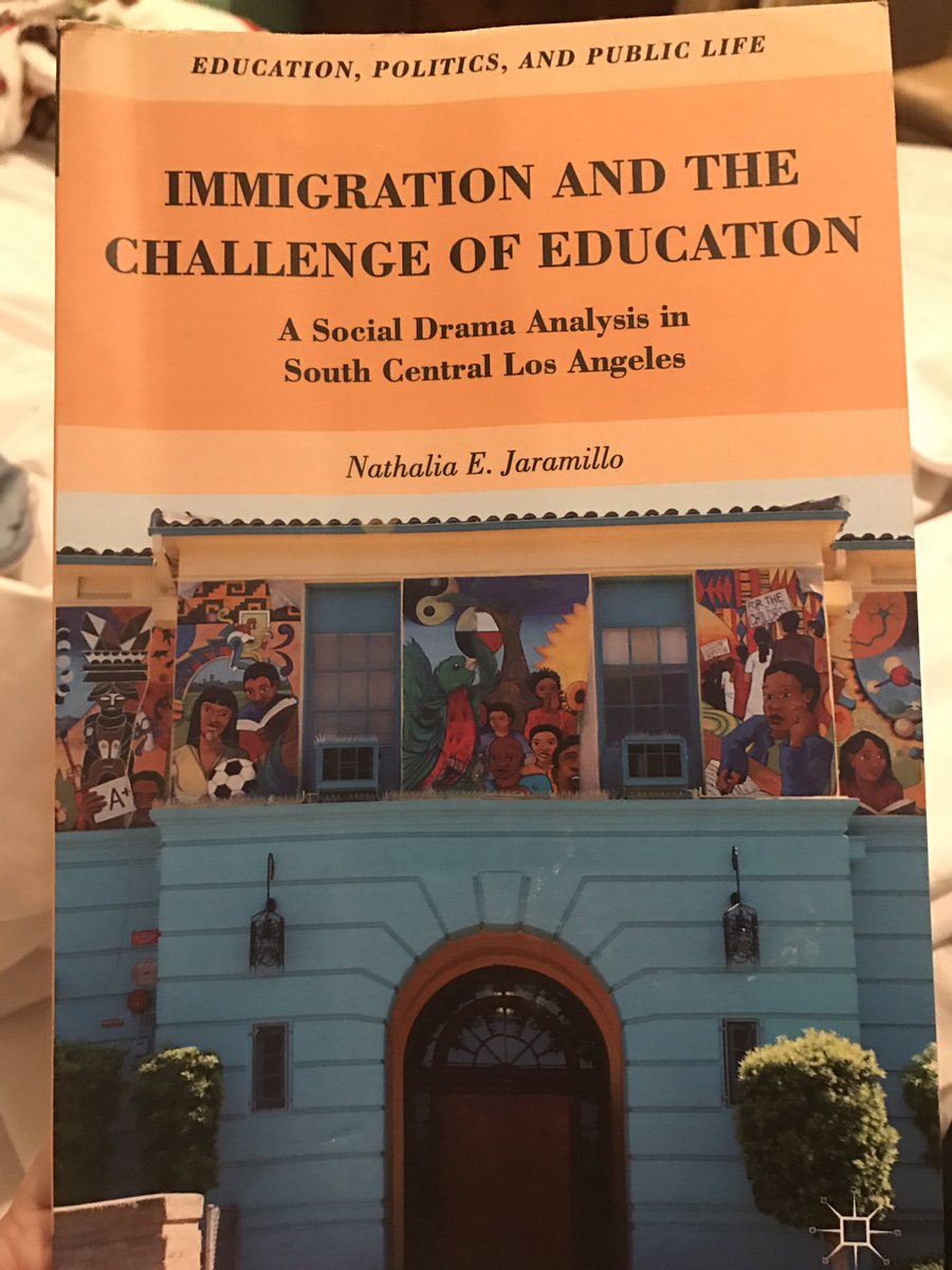 DrETontheBorder's tweet image. Research and reading that's right up my alley. Book by Dr. Nathalia E Jaramillo. #BorderLife #LaFrontera #DissertationTime