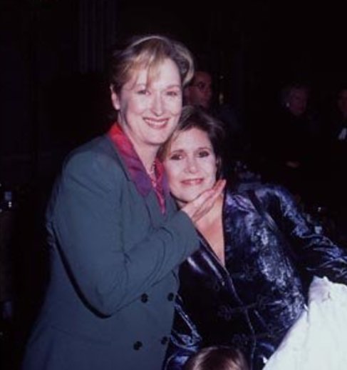 bustle's tweet photo. "Take your broken heart, make it into art." - Carrie Fisher via Meryl Streep

#GoldenGlobes https://t.co/e968UlDXKc