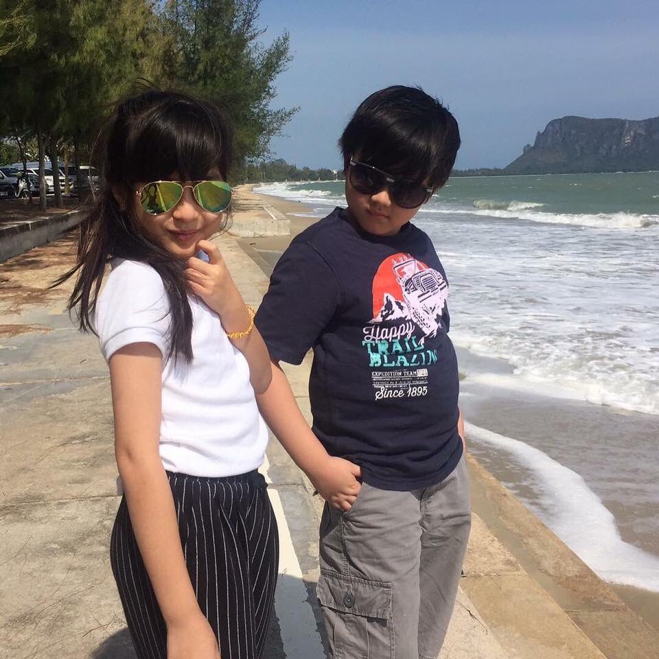 ijeejnddnsn's tweet photo. มีความป๊ะตึ๊ง ... #ศัพท์เฉพาะบ้านเรา #ตึ๊งก็คือตึ๊ง #kulteera #iamUNDA #UndaUnzean #huahin https://t.co/cjTfcwn4Zz