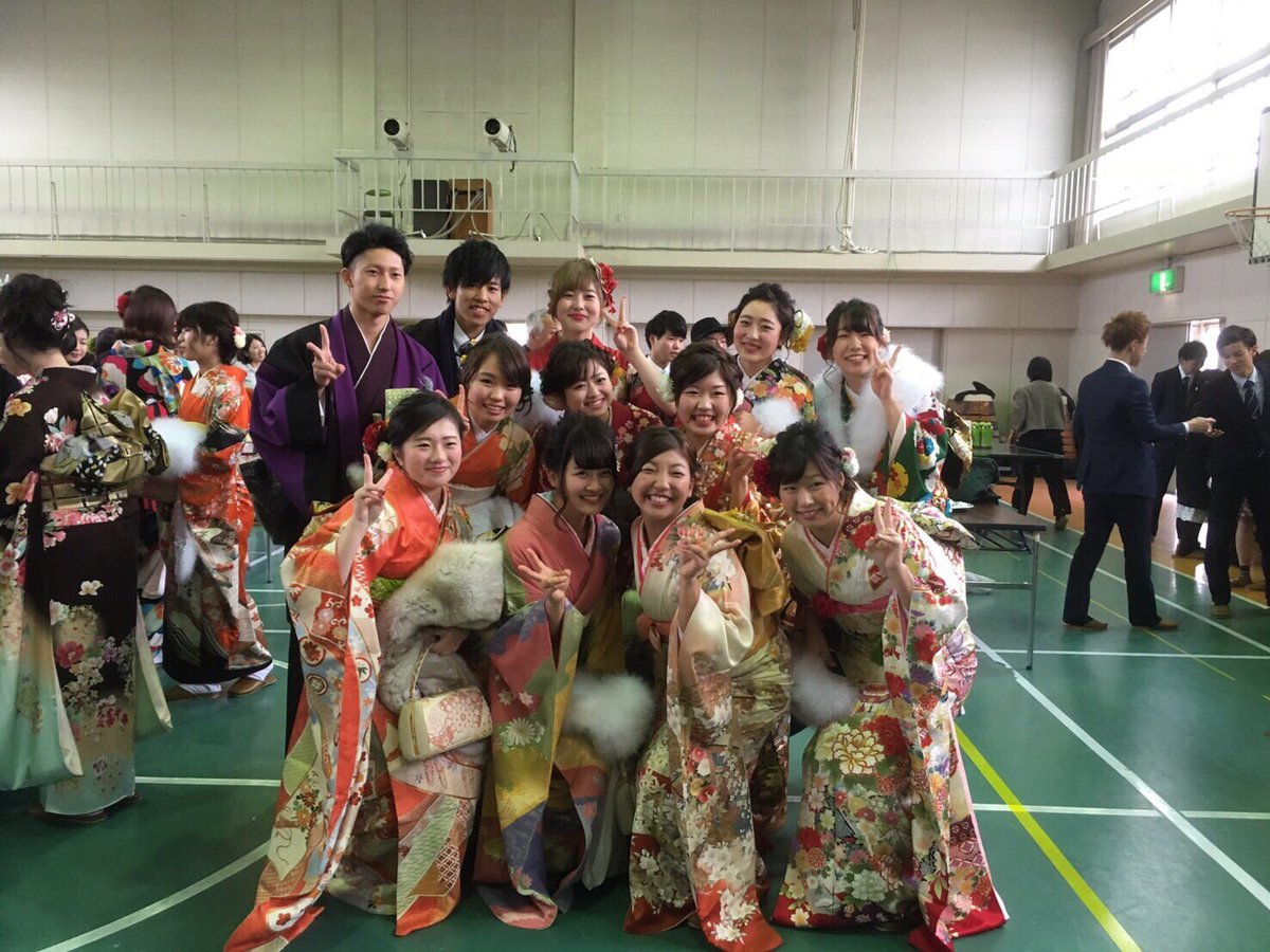 y23km's tweet photo. 成人式と同窓会すごく楽しかった💐
迷惑かけた方々すみませんでした😭🙏
写真ある人送ってください〜 https://t.co/7NyCIxU0I9