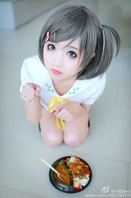Twitterのコスプレ画像15