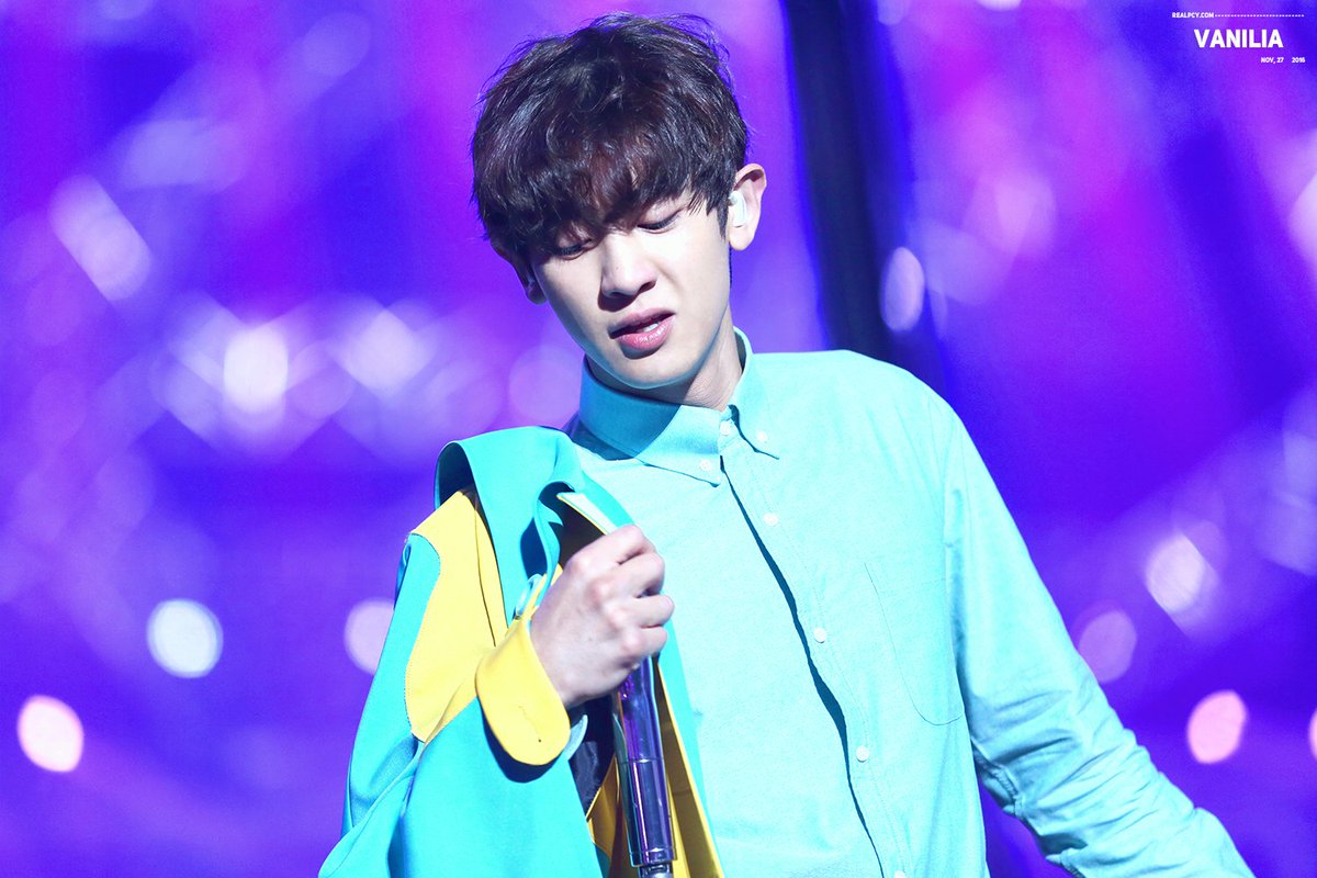 VANILIA1127's tweet photo. 복실복실이 터프하게 망토벗기 3단계 #박찬열 #찬열
https://t.co/TWuvasQo5R
https://t.co/sl0kOdDYbw
https://t.co/zBSnIg22I2 https://t.co/O6qPgP4kA6