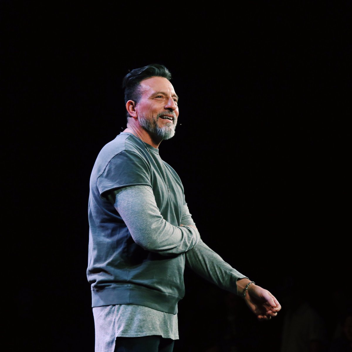 MosaicLA's tweet photo. "The greatest joy in life, is not the life that you receive but the life you give." - @erwinmcmanus

#MosaicLA
#YouBelongHere https://t.co/U1YogpcgYi