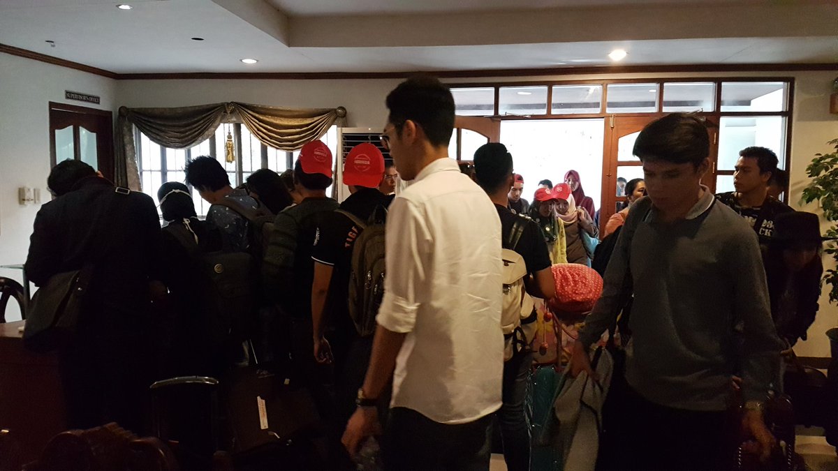 Welcoming our first batch of international delegates. #AUYS2017