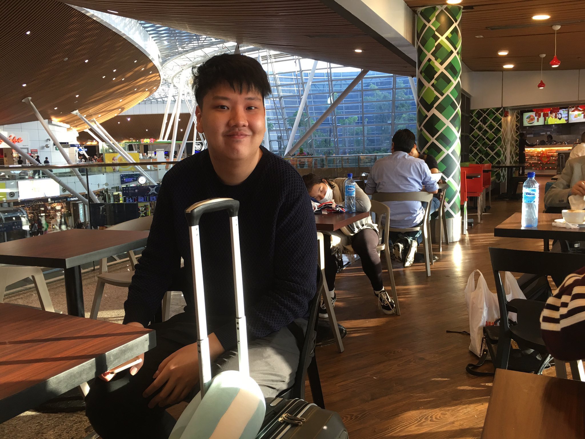 C1t_b_EXEAAxpDB.jpg:large