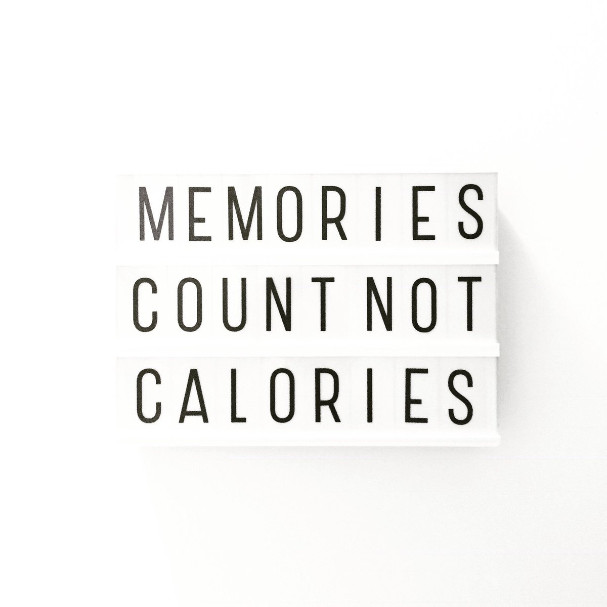Dus dat! 
#shs #momo #studiohappystory  #motivationalmonday #mondaymotivation #memoriescount #notcalories