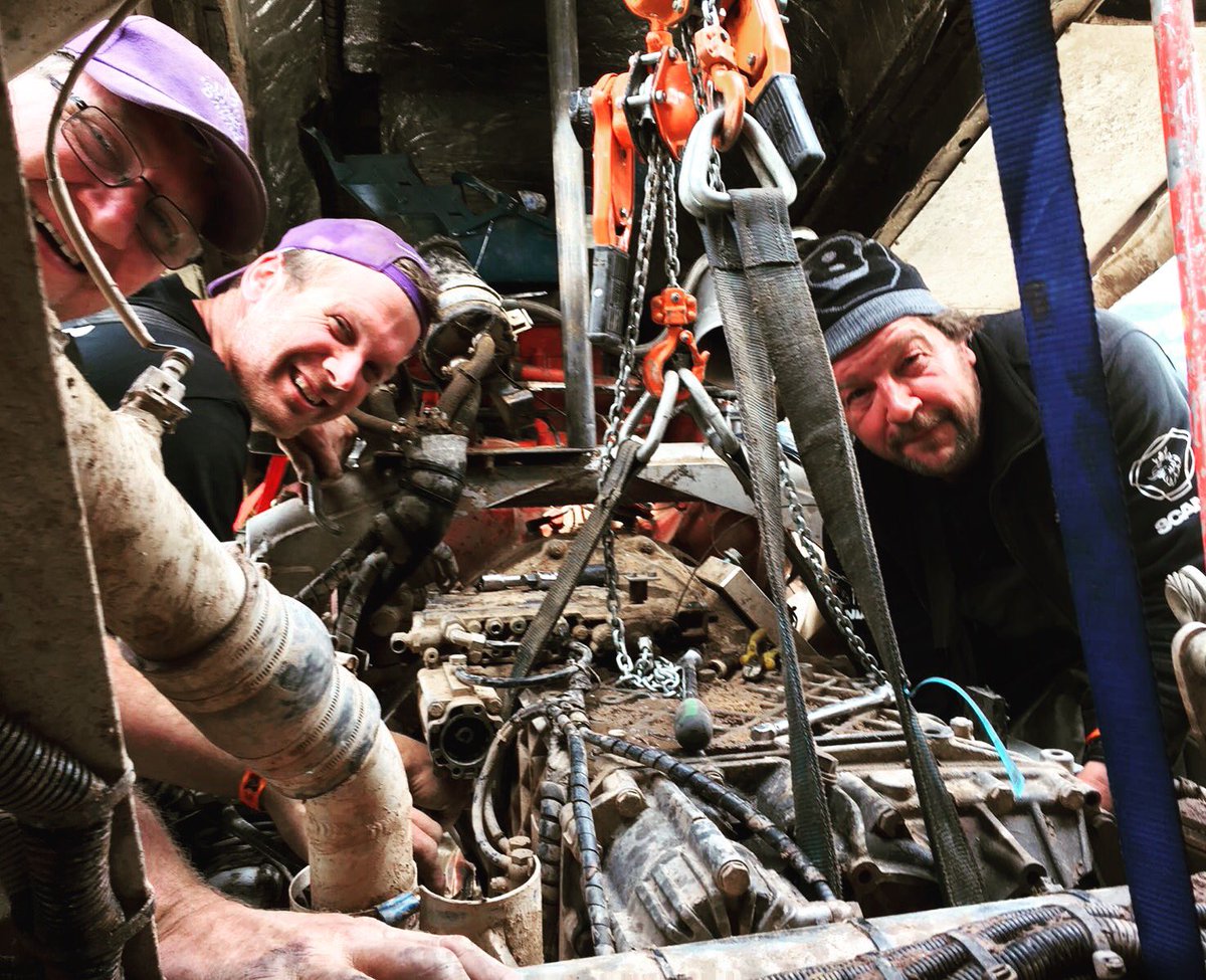 teamtoptrucks's tweet photo. #Dakar2017 https://t.co/WfLVsPi36a