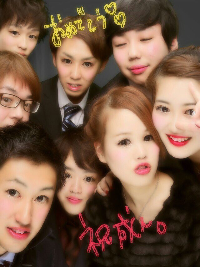 gry0924's tweet photo. 成人式、同窓会😊
そのあとクラスで仲よかった人と朝まで一緒に騒げて、楽しくて幸せな1日になりました💕
みんなに会えて地元はやっぱり1番だ！！
朝帰りのおかげで今起きた笑 https://t.co/OkDPEK1SlG