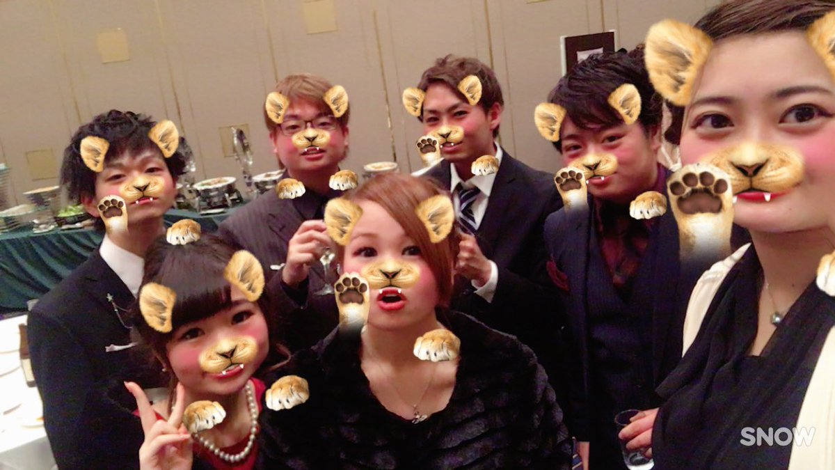gry0924's tweet photo. 成人式、同窓会😊
そのあとクラスで仲よかった人と朝まで一緒に騒げて、楽しくて幸せな1日になりました💕
みんなに会えて地元はやっぱり1番だ！！
朝帰りのおかげで今起きた笑 https://t.co/OkDPEK1SlG