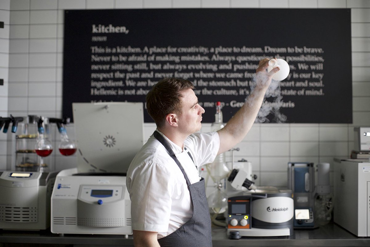 ThePressClub's tweet photo. Taking dinner to the next level! Watch culinary creativity as it happens at our test kitchen @pressprojects. P: (03) 9677 9677 for dates https://t.co/D6JS3gNNbk