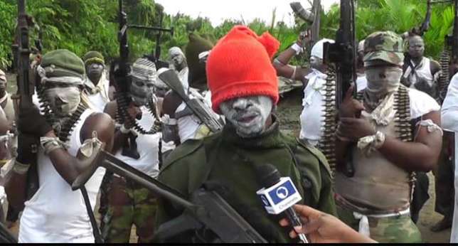 EbonyRisingMag's tweet photo. We’ll torment Buhari this year – Niger Delta Avengers https://t.co/fVHdxOMd3S https://t.co/kxlA3VFqsh