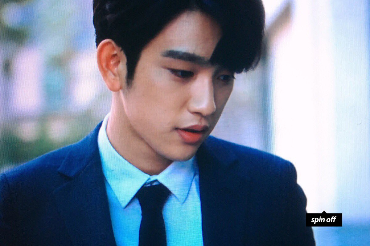 jy_spinoff's tweet photo. 170109 아... 심장.... 
#진영 #Jinyoung #GOT7 #갓세븐 @jrjyp https://t.co/KrtNGRk0OT