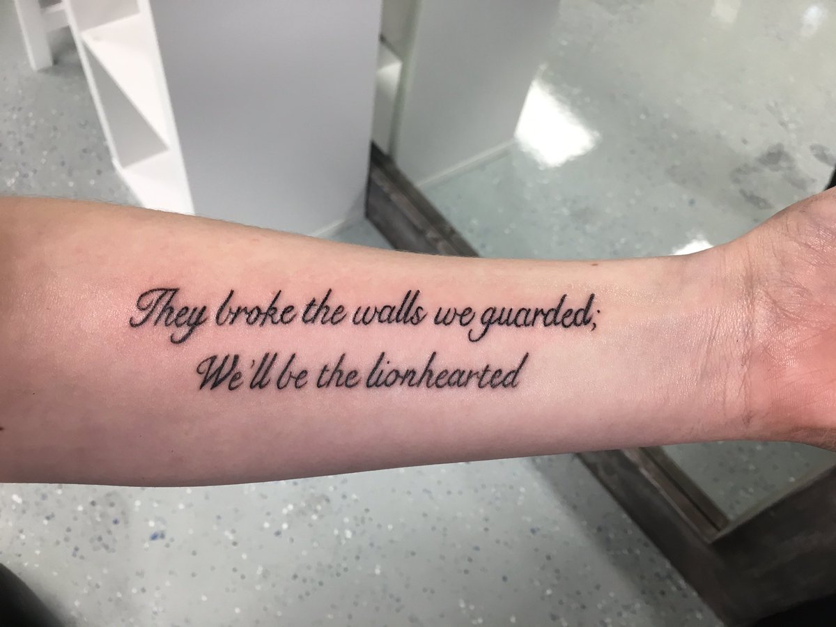 pypsdemarsh's tweet photo. @porterrobinson Thank you for making music. Lionhearted helped me through one of the worst times in my life. Becoming Lionhearted saved me. https://t.co/uKDqkqd33d