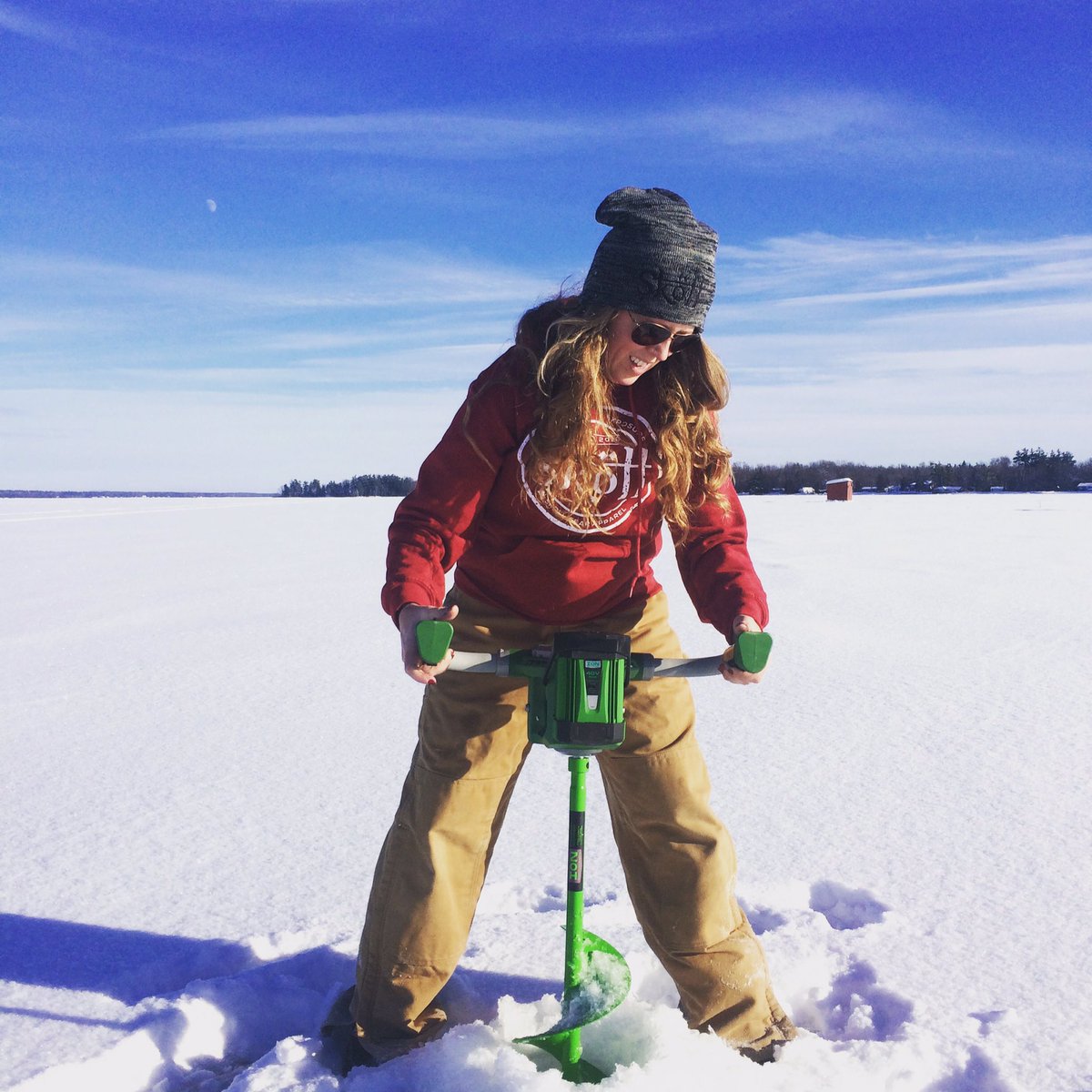 cara carmichael tweet media