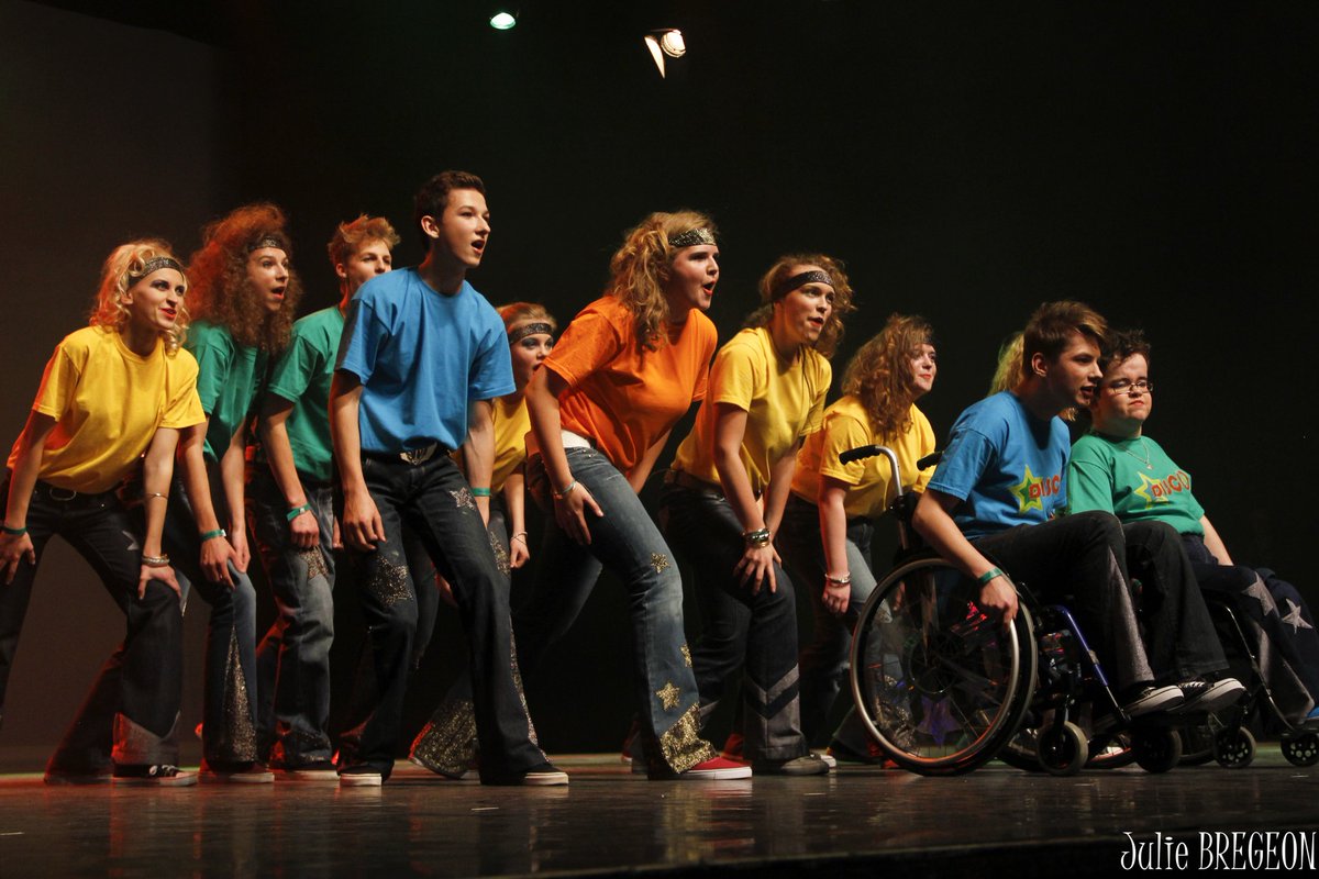 ErasmusPlusFRJS's tweet photo. Retrouvez la jolie histoire du projet #Erasmusplus #Echangedejeunes de Gwendoline #ModeH sur https://t.co/EZwy3wD5kx #inclusion #conferasmus https://t.co/Ygn2CBVpNF