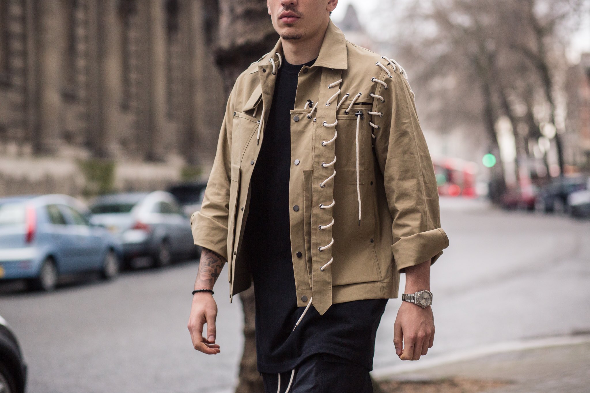 Héctor Bellerín on X: London Fashion Week Men's  📸@michaelatphotos #LFWM   / X