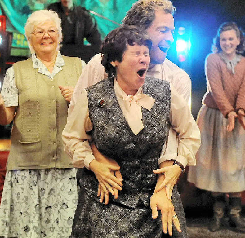 Happy Birthday to the wonderful Imelda Staunton. I\m honoured to share my birthday with her! 