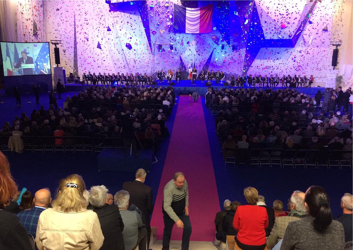 Marseille 2017 Capitale européenne oblige, la cérémonie des vœux de Lionel Royer-Perreaut s'est déroulée dans le gymnase du TechnoSport.