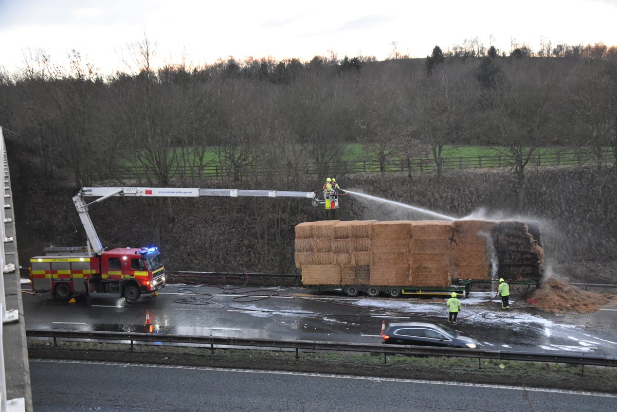 South Yorkshire Fire on Twitter "Some more photos of the fire we tackled on the M1N near 