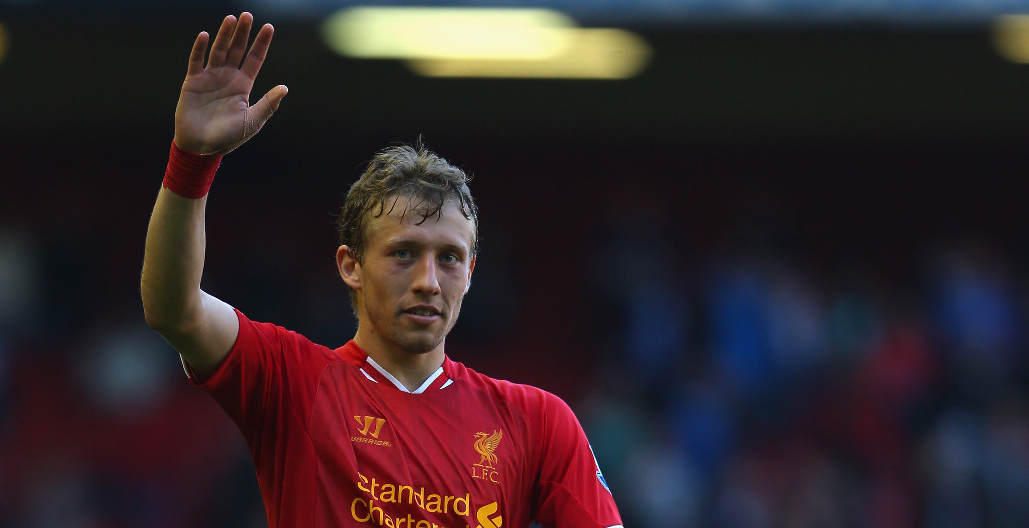  424 appearances  14 goals 949 PL tackles 1 Kop legend Happy birthday, Lucas Leiva. 