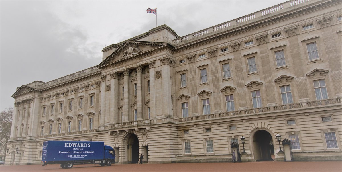 If you require an exceptional #moving experience and first class #customer #service, contact Edwards Removals today: ow.ly/W71n307OGGI