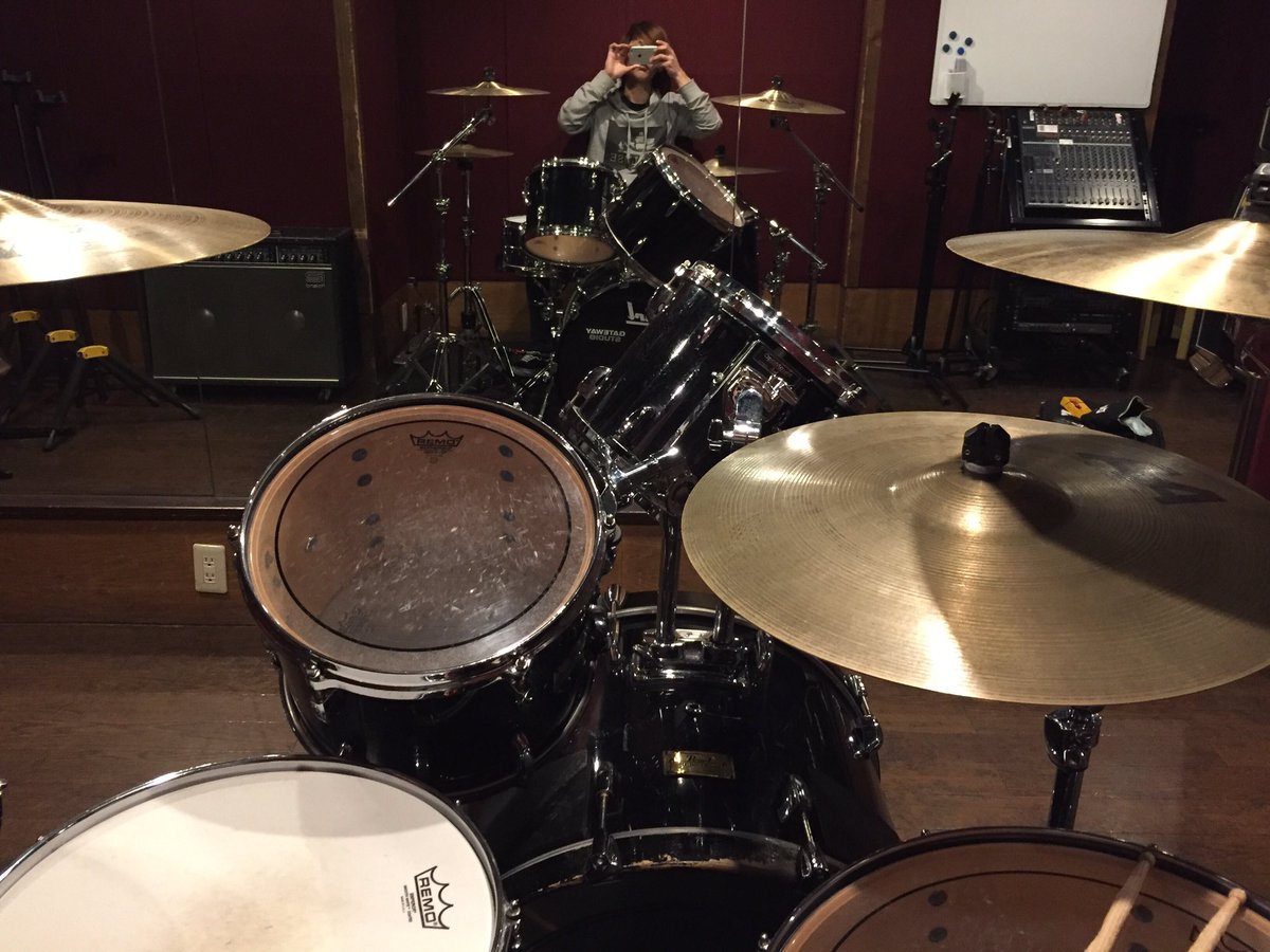 hiro_pg's tweet image. 企画に向けて今日もせかせかスタジオ練習ー！