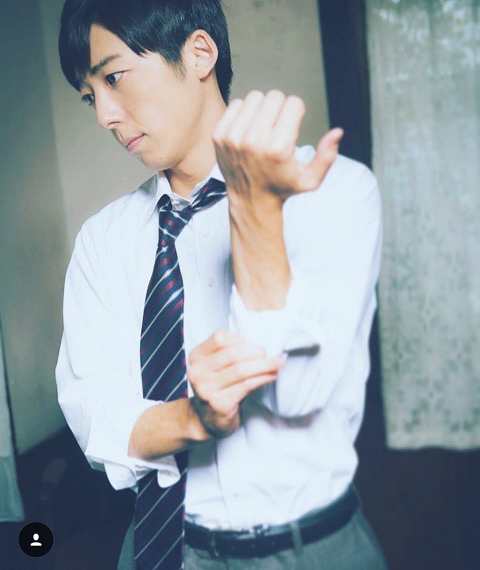n_non0713's tweet photo. 高橋一生！！
ボイスgoodと甘いますく好きです

横顔集めてみた

#高橋一生 
#高橋一生 https://t.co/dB1B2O8aQt